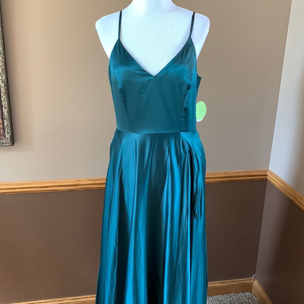 NEW Windsor Dress